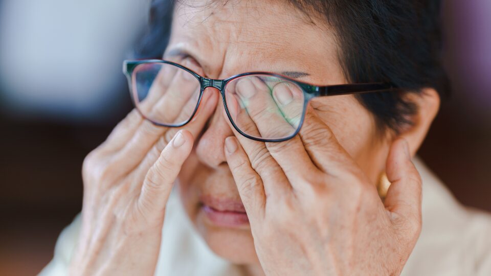 老眼など見え方にも変化が生じます。